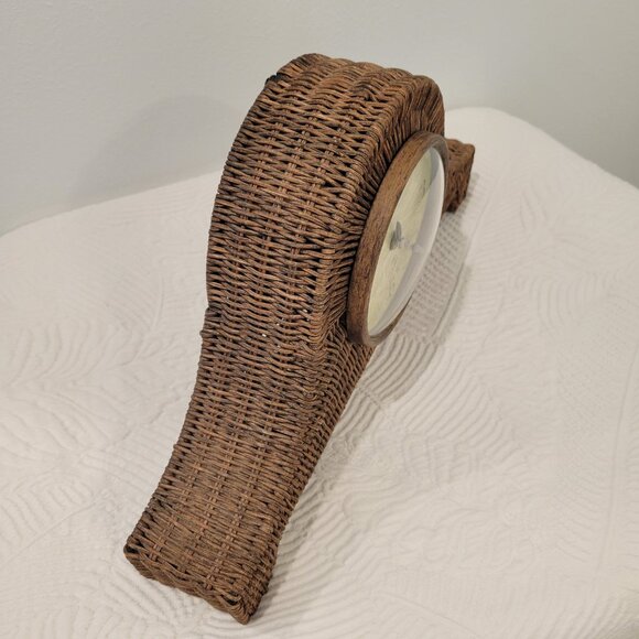 🌴🍍 TOMMY BAHAMA Rare Coastal Wicker Mantel Clock ~ Excellent Lk Nw Condition! - Picture 5 of 9